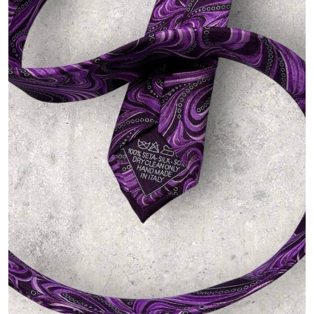 ITALO FERRETTI Silk Tie ITALY XL Purple Silver Paisley W:3.5" EUC - Picture 4 of 6
